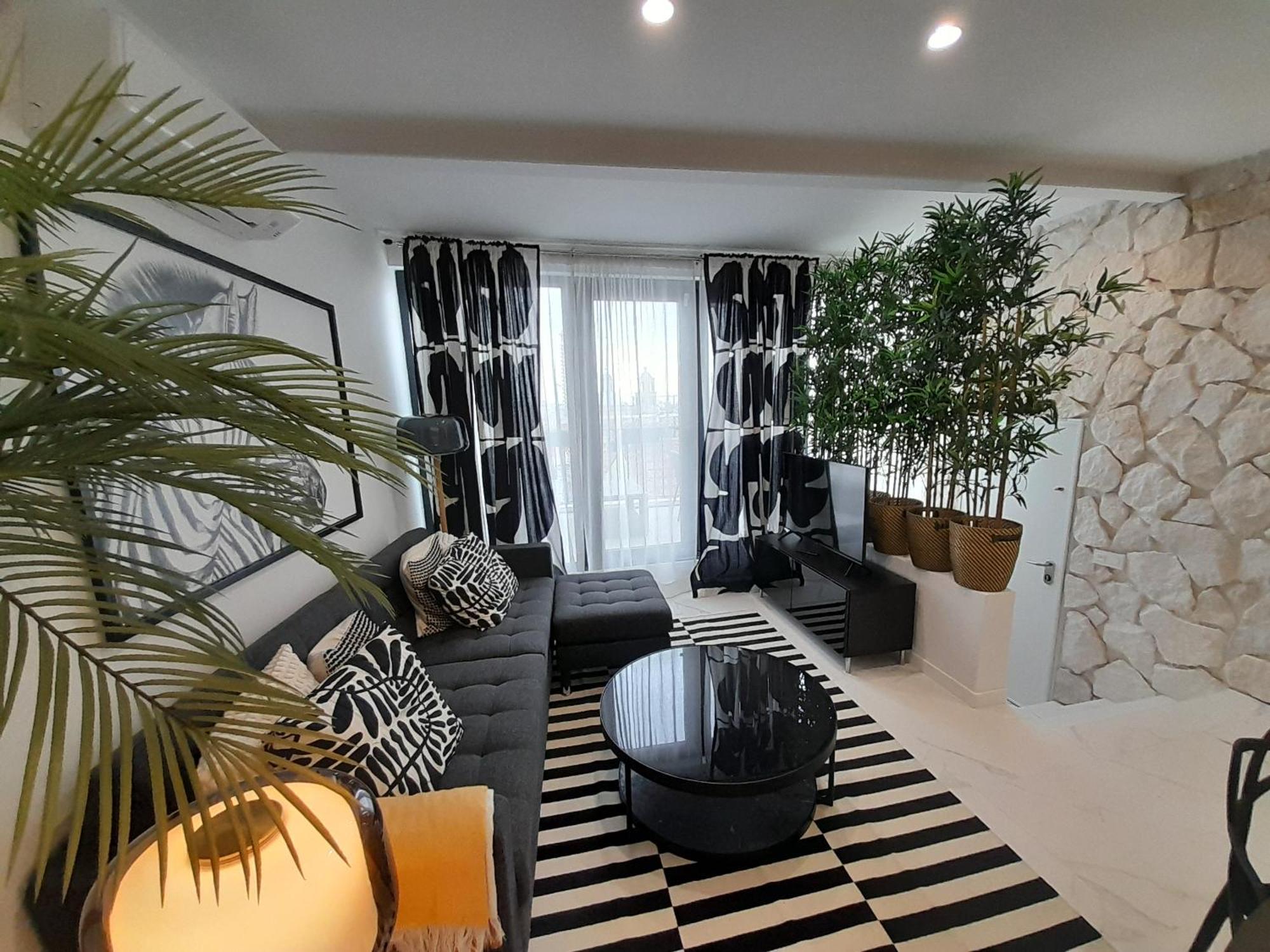 Atico Roseta Luxury Apartment Alicante Exterior photo